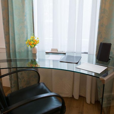 Helvetia Suites Düsseldorf Buitenkant foto