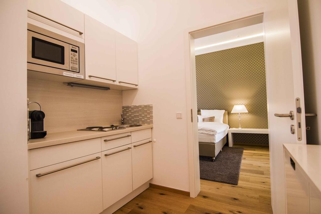 Helvetia Suites Düsseldorf Kamer foto